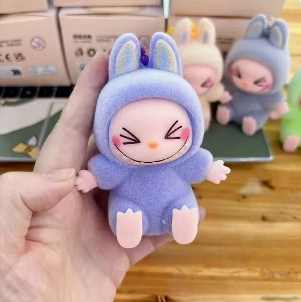 SCOOBA_labubu_pendant_blink_box_doll