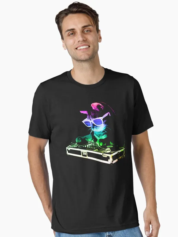 HOUSE_CAT_Essential_T-Shirt