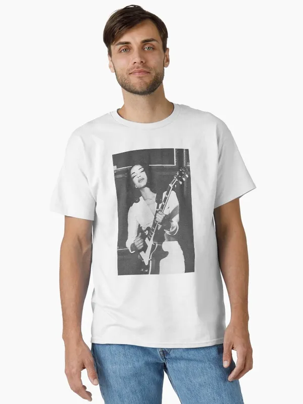 Sade_playing_the_guitar_Classic_T-Shirt