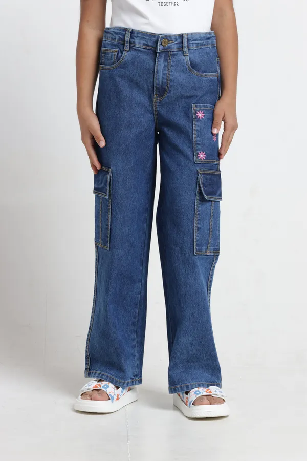 Girls_Cotton_Denim_Washed_Cargo_Pocket_Style_N_Embroidery_Patch_Pocket_Straight_Fit_Jeans
