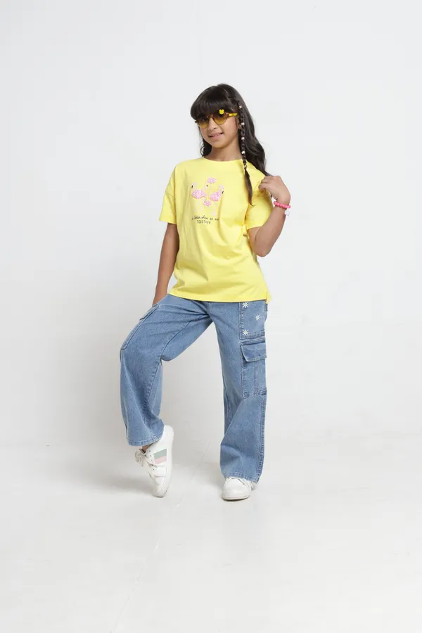 Girls_Cotton_Round_Neck_Drop_Shoulder_Graphic_Printed_Side_Bottom_Slit_High_N_Low_Length_Half_Sleeve_T_Shirt