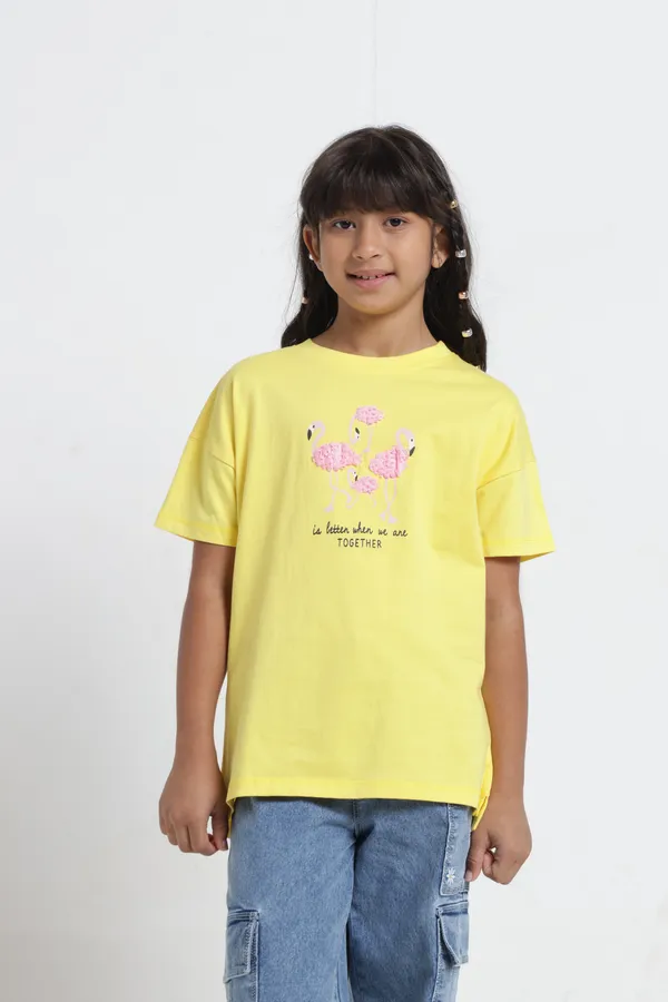 Girls_Cotton_Round_Neck_Drop_Shoulder_Graphic_Printed_Side_Bottom_Slit_High_N_Low_Length_Half_Sleeve_T_Shirt