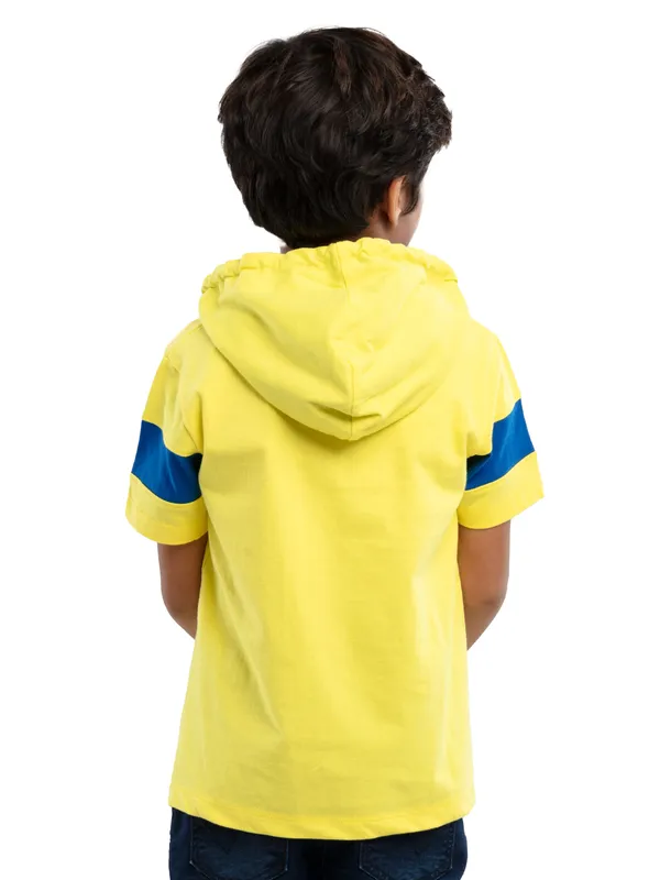 Yellow_Cotton_Regular_Fit_T-Shirts_For_Boys