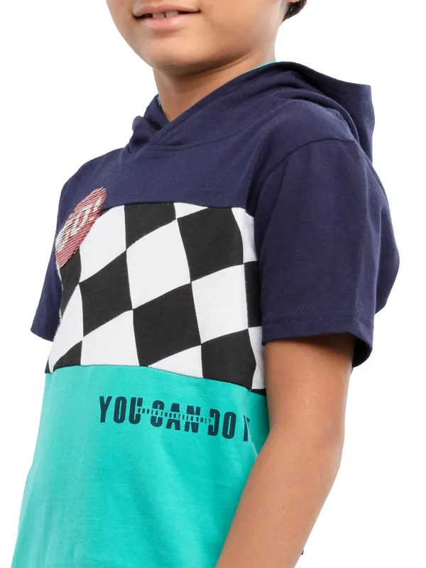 Boys_Hooded_Half_Sleeve_T_Shirt_With_Print_On_Chest