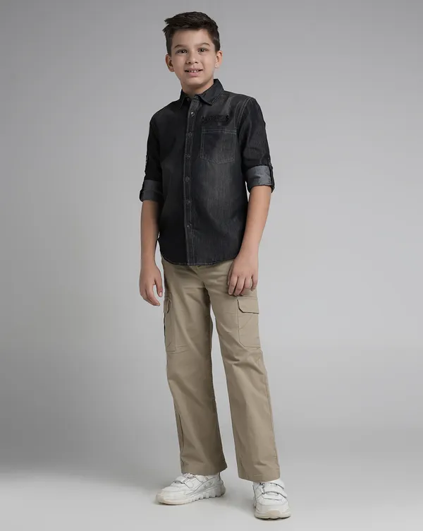 Boys_Sleeveless_Reversable_Taffeta_Jacket_With_All_Over_Print_On_Reverse_Side