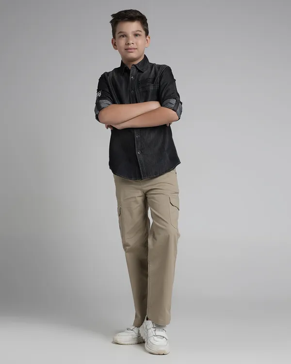 Boys_Sleeveless_Reversable_Taffeta_Jacket_With_All_Over_Print_On_Reverse_Side