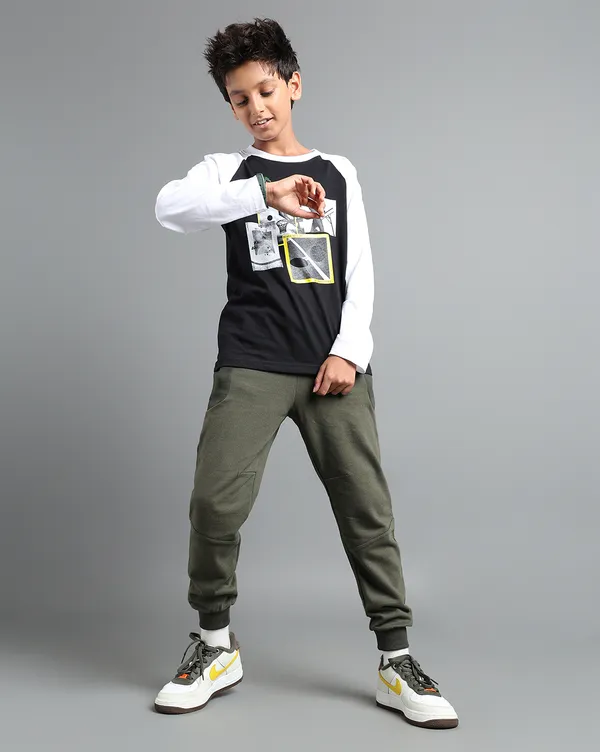 Boys_Cotton_Sports_Style_Contrast_Quilting_N_Rib_Loose_Fit_Joggers