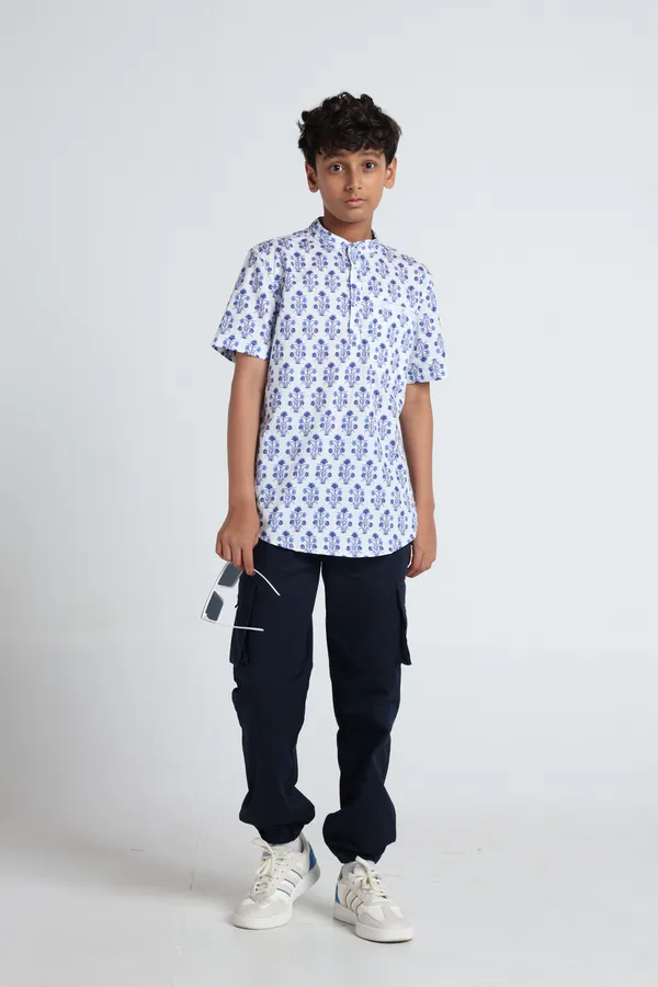 Under_Fourteen_Only_Boys_Navy_Textured_Cargo_Joggers_|_Cargo_Fit_Cotton_Lycra_Twill_Track_Pants_with_Elastic_Waist,_Drawstring_&_Cargo_Pockets_for_Kids