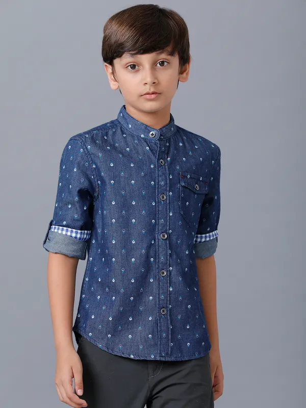Blue_Cotton_Regular_Fit_Shirts_For_Boys