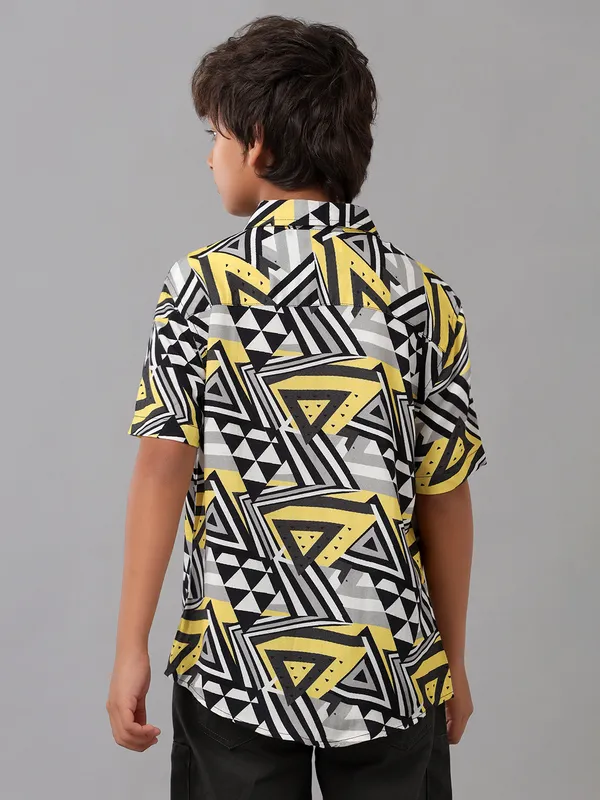 BOYS_SHIRT