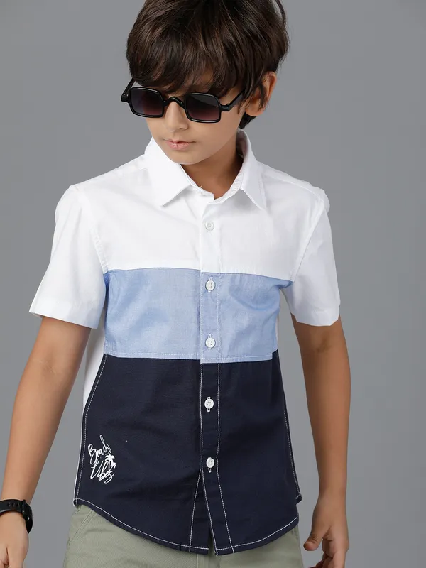 White_Cotton_Regular_Fit_Shirts_For_Boys
