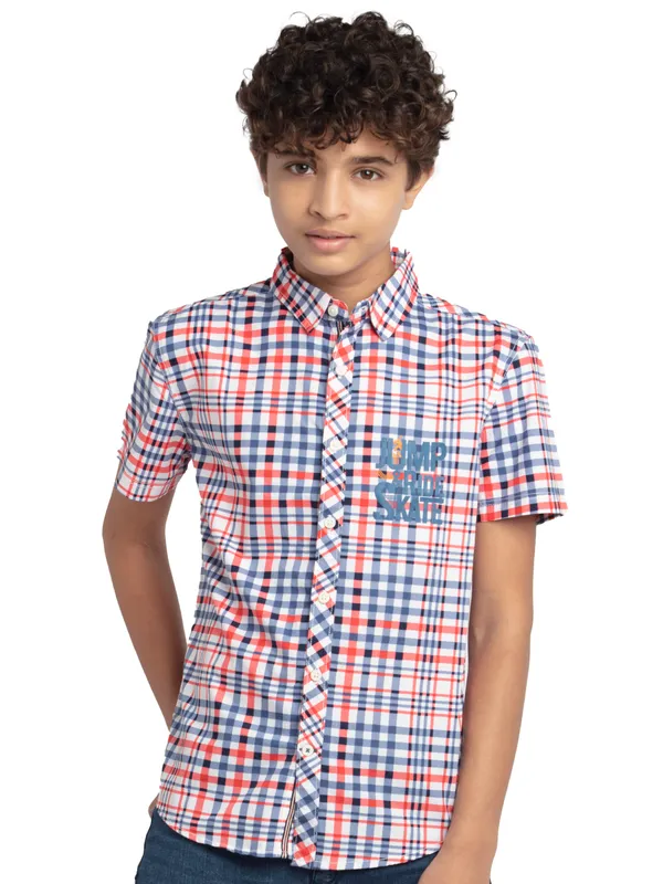 Boys_Woven_Checks_Half_Sleeve_Regular_Fit_Casual_Shirt