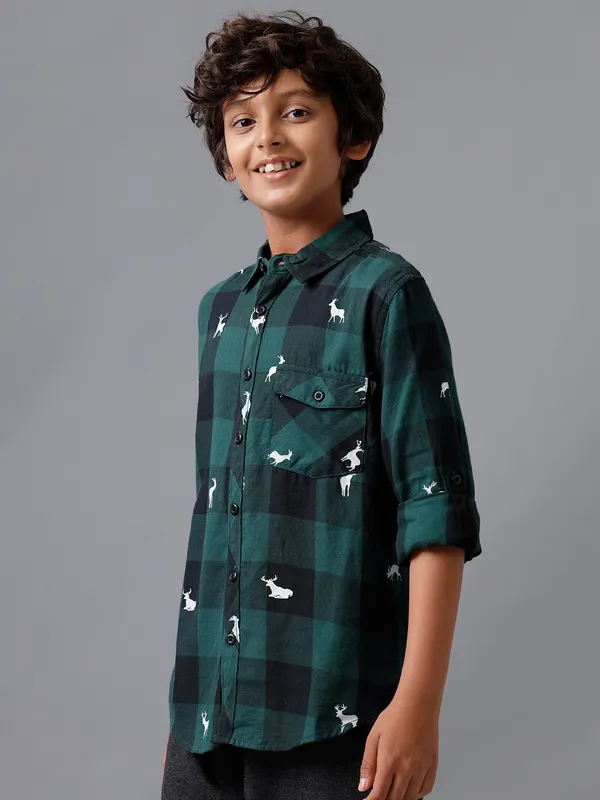 Under_Fourteen_Only_Girls_Navy_Checked_Casual_Dress_|_3/4_Sleeves_Regular_Fit_Peter_Pan_Collar_Corduroy_Dress_with_Velvet_Panels_&_Front_Pockets_for_Kids