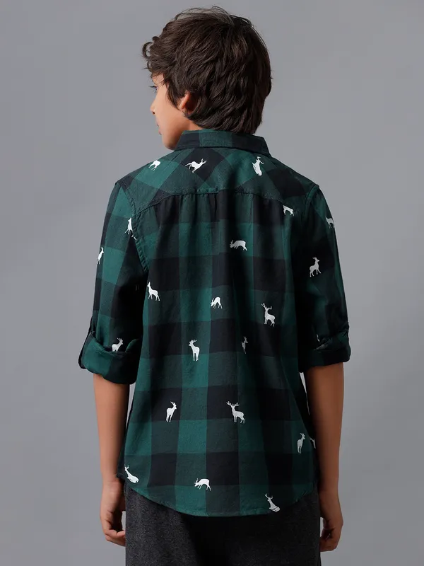 Under_Fourteen_Only_Girls_Navy_Checked_Casual_Dress_|_3/4_Sleeves_Regular_Fit_Peter_Pan_Collar_Corduroy_Dress_with_Velvet_Panels_&_Front_Pockets_for_Kids
