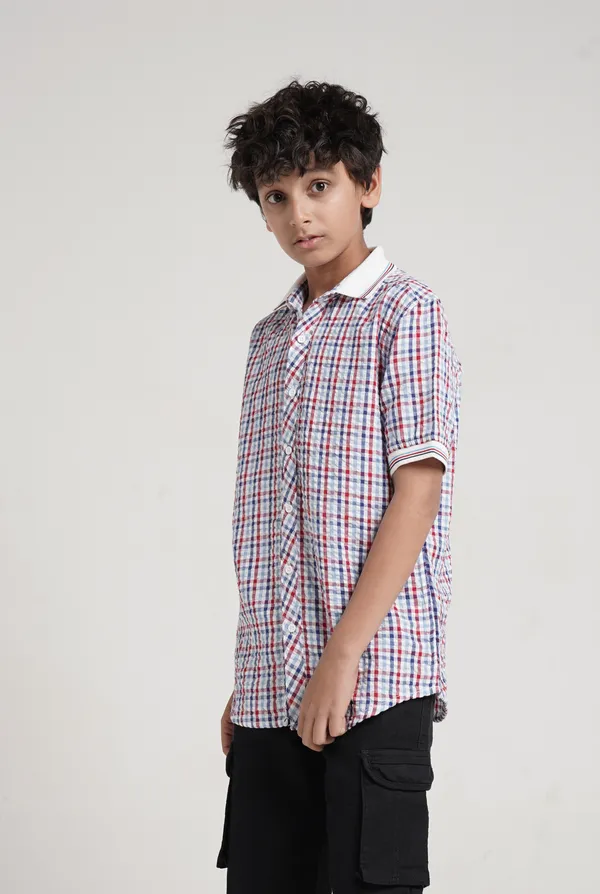 Boys_Cotton_Seersucker_Checks_Contrast_Rib_Collar_Half__Sleeve_Shirt