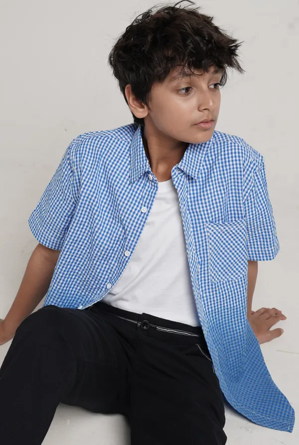 Under_Fourteen_Only_Boys_Green_Checked_Casual_Flannel_Shirt_|_Full_Sleeves_Regular_Fit_Hooded_Collared_Cotton_Shirt_with_Front_Zipper_&_Flap_Pocket_for_Kids