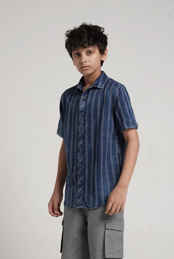 Boys_Cotton_Indigo_Y/D_Stripes_Denim_Washed_Contrast_Twill_Tape_Half_Sleeve_Shirt