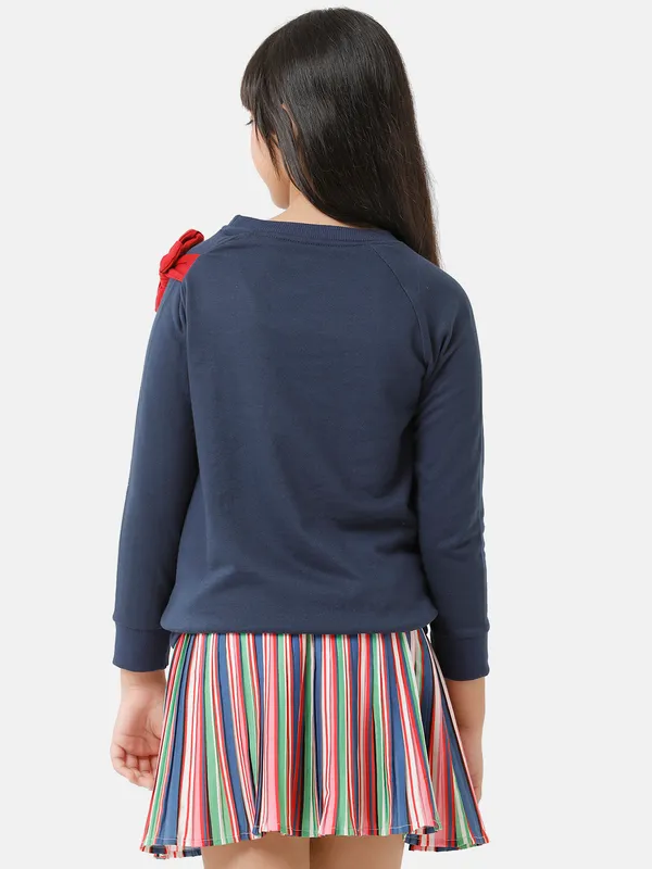 Navy_Cotton_Regular_Fit_Sweat_Shirts_For_Girls