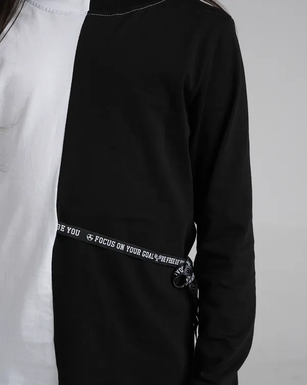 Off_White_Cotton_Regular_Fit_Sweat_Shirts_For_Girls
