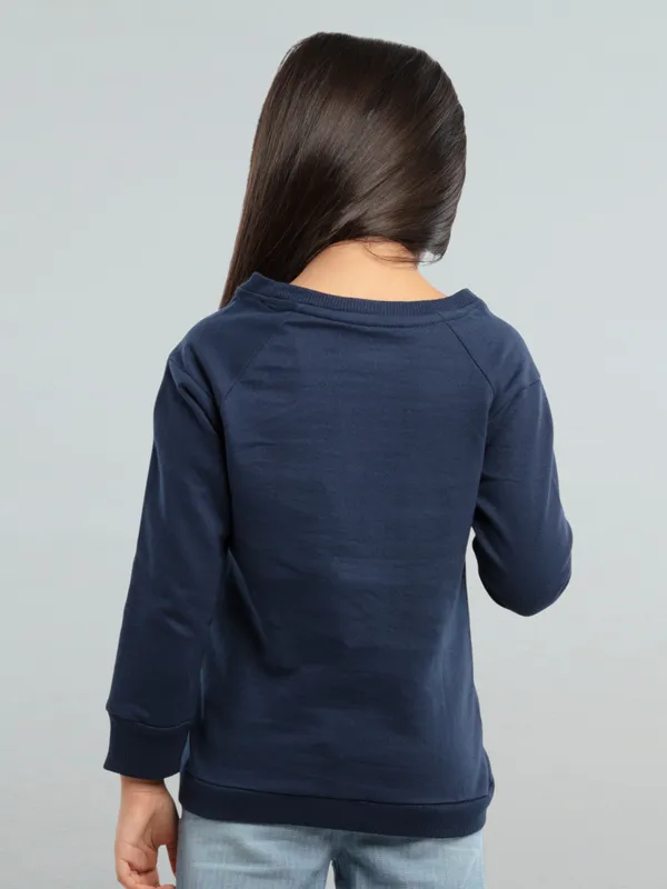 Girls_Sweat_Shirts