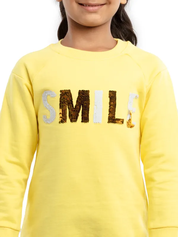 Girls_Sweat_Shirts