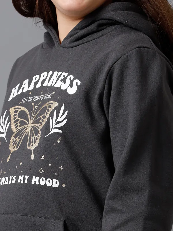 Girls_Sweat_Shirts