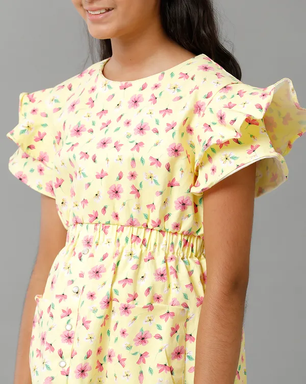 Yellow_Cotton_Spandex_Regular_Fit_Dresses_For_Girls