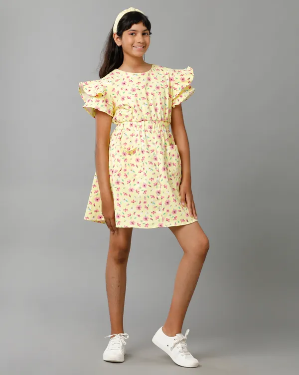 Yellow_Cotton_Spandex_Regular_Fit_Dresses_For_Girls