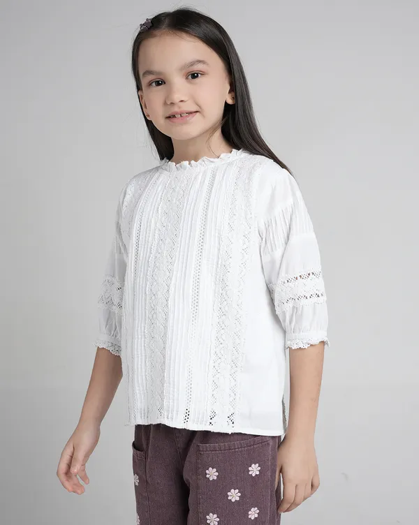 Under_Fourteen_Only_Girls_Off_White_Printed_Casual_Top_|_3/4_Butterfly_Sleeves_Regular_Fit_Round_Neck_Linen_Blend_Top_for_Kids