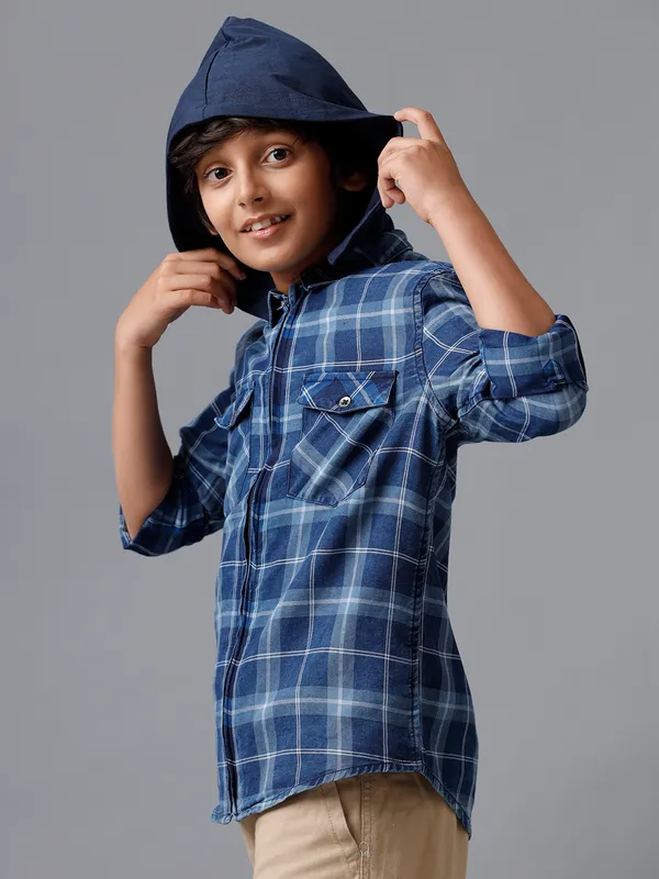 Girls_Breathable_Drop_Shoulder_Round_Neck_Branding_Graphic_Printed_Tshirt