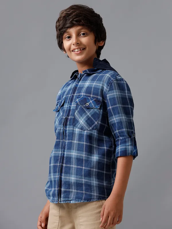Indigo_Checks_Washed_Knit_Hoodie_Bouble_Flap_Pocket_Roll_Up_Sleeve_Zipper_Shacket