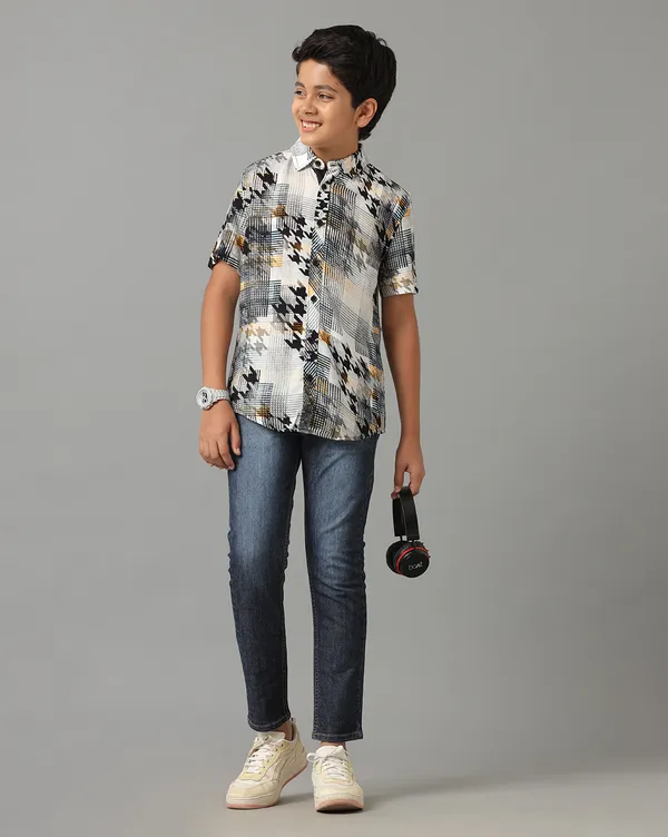 Boys_Cotton_Abstract_cut_Printed_Stripes_Full_Sleeve_Shirt