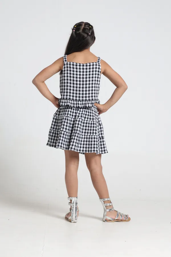 Girls_Cotton_Seersucker_Checks_Bottom_Frills_Matching_Buttons_Sleeveless_Shirt_Crop_Top_And_Elastic_Waistband_Cut_N_Sew_Frills_Gathers_Skirt_Cord_Set