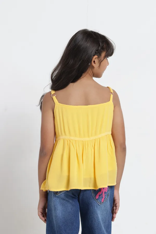 Girls_Crinkle_Cotton_Adjustable_Shoulder_Strap_Cut_N_Sew_Lace_Embroidery_Top