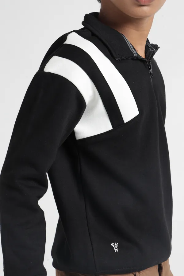 Cozy_Club_Sweatshirt