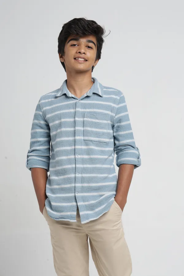 Under_Fourteen_Only_Boys_Blue_Checked_Casual_Hooded_Shirt_|_Full_Sleeves_Regular_Fit_Detachable_Hood_Cotton_Dobby_Shirt_with_Button_Closure_for_Kids