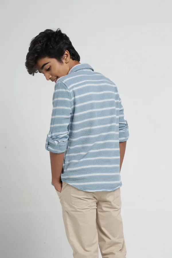 Under_Fourteen_Only_Boys_Blue_Checked_Casual_Hooded_Shirt_|_Full_Sleeves_Regular_Fit_Detachable_Hood_Cotton_Dobby_Shirt_with_Button_Closure_for_Kids
