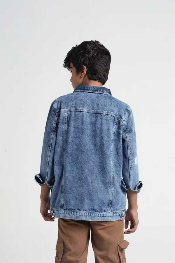 Under_Fourteen_Only_Boys_Dark_Blue_Textured_Denim_Jacket_|_Full_Sleeves_Regular_Fit_Button-Down_Trucker_Jacket_with_Flap_Pockets_for_Kids