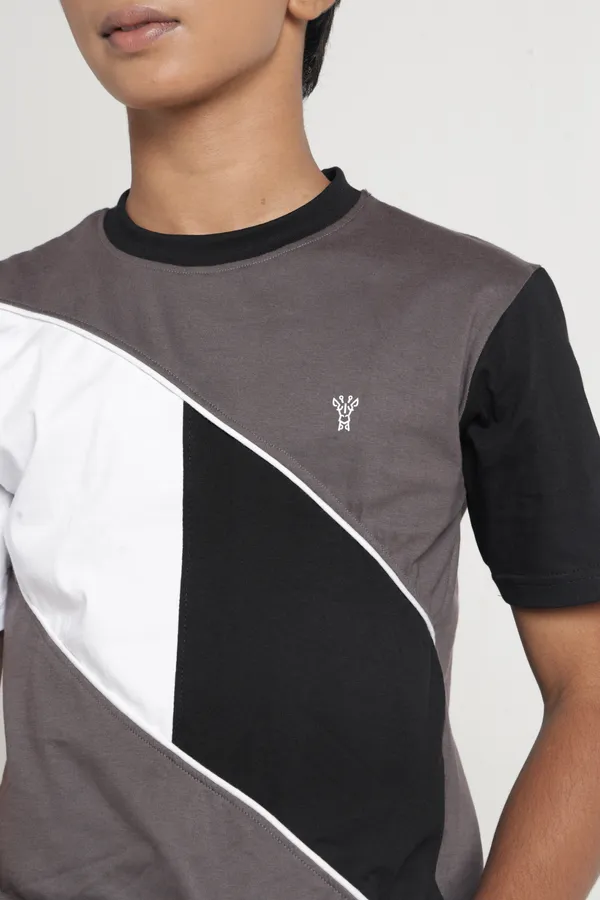 Under_Fourteen_Only_Boys_Grey_Solid_Casual_T-Shirt_|_Half_Sleeves_Regular_Fit_Crew_Neck_Cotton_Tee_with_Chest_Graphic_Print_&_Contrast_Trim_for_Kids