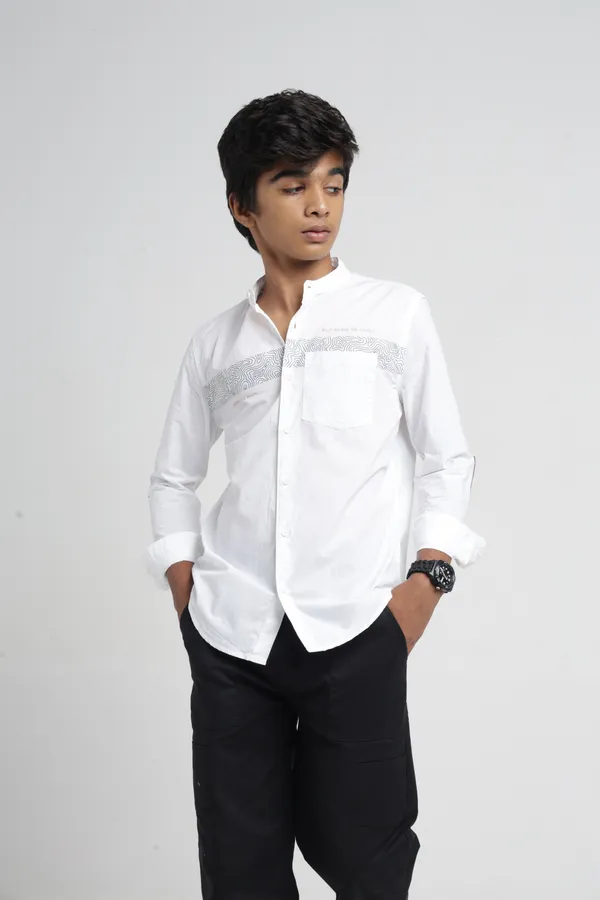 Under_Fourteen_Only_Boys_White_Solid_Casual_Poplin_Shirt_|_Full_Sleeves_Regular_Fit_Collared_Cotton_Shirt_with_Chest_Pocket,_Roll-Up_Sleeves_&_Graphic_Print_for_Kids