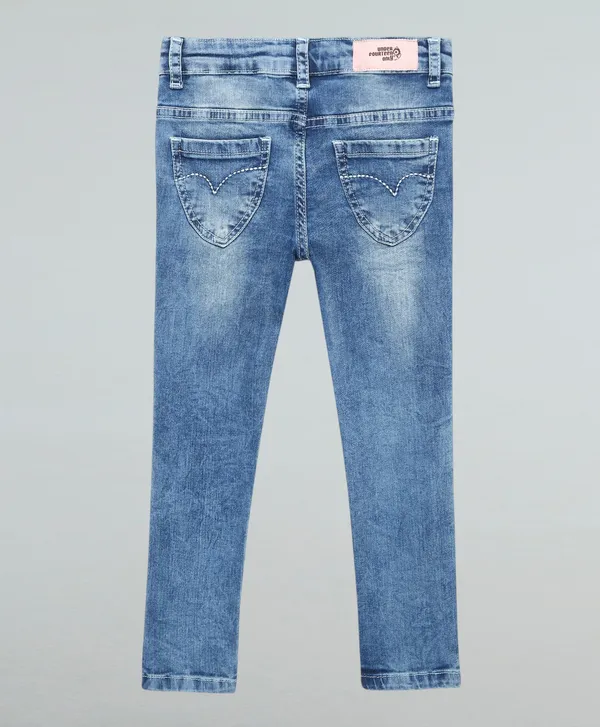 Girls_Straight_Fit_Spray_Wash_Denim_Pant