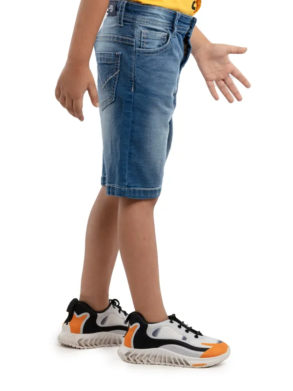 Boys_Cotton_Round_Neck_Contrast_Cut_N_Sew_Style_Graphic_Printed_Half_Sleeves_T_Shirt