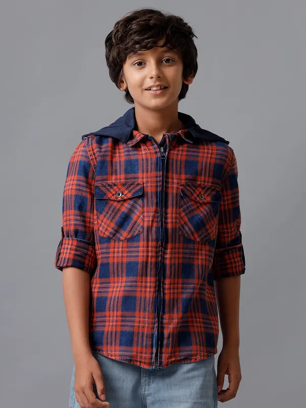 Indigo_Checks_Washed_Knit_Hoodie_Bouble_Flap_Pocket_Roll_Up_Sleeve_Zipper_Shacket