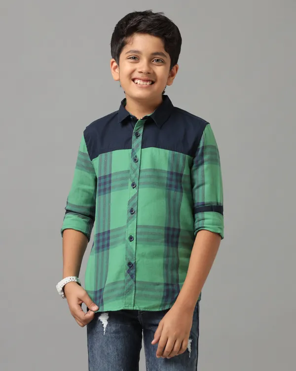 Cotton_Twill_Checks_N_Solid_Cut_&_Sew_Roll_Up_Sleeve_Shirt