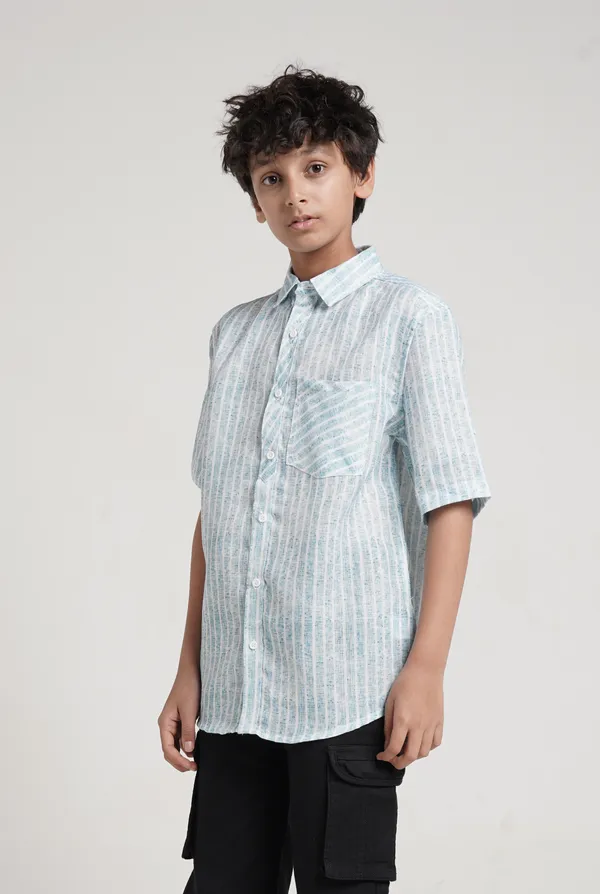 Boys_Cotton_Elastic_Rib_Waistband_Contrast_Cut_N_Sew_Side_Printed_Panel_Slim_Fit_Shorts