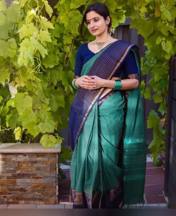 Teal_Green_Nalini_Narayanpeth_Cotton_Saree_|_With_Unstitched_Blouse_Piece_For_Women