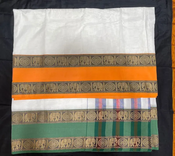 Bharat_Sutra_White__Narayanpeth_Cotton_Saree_|_With_Unstitched_Blouse_Piece_For_Women