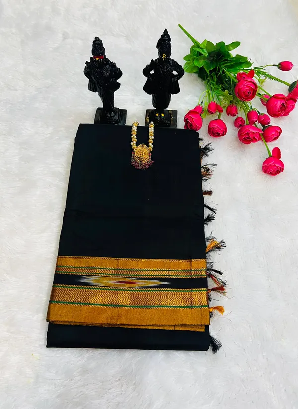Black_Patola_Acrylic_Cotton_Saree_|_With_Unstitched_Blouse_Piece_For_Women