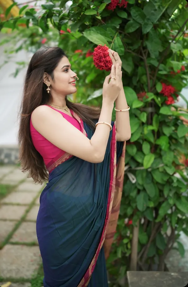 Deep_blue_kalastree_Narayanpeth_Cotton_Saree_|_With_Unstitched_Blouse_Piece_For_Women
