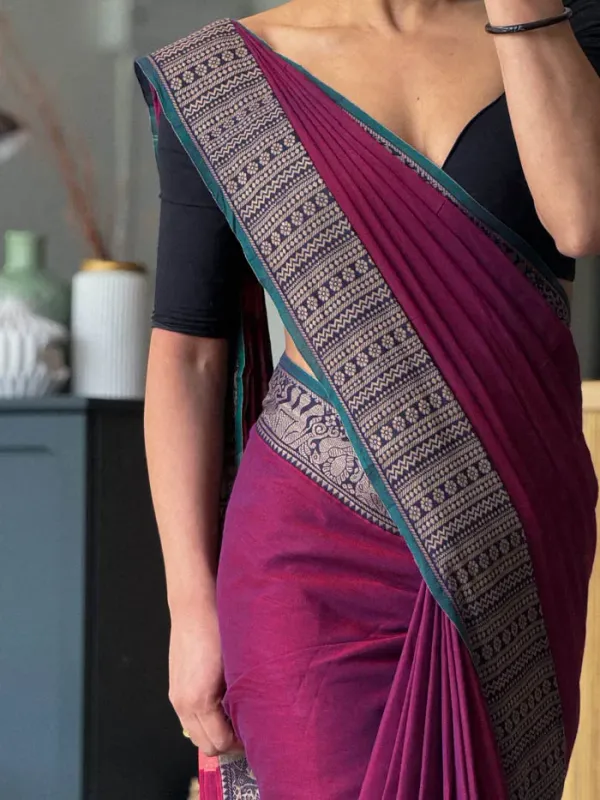 Magenta_Khushi_Narayanpeth_Cotton_Saree_|_With_Unstitched_Blouse_Piece_For_Women